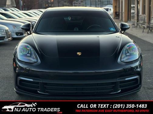 2018 Porsche Panamera 4