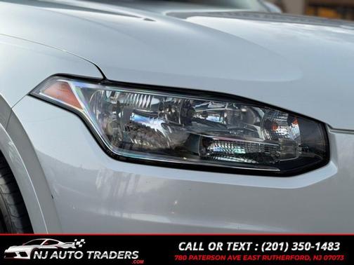 2016 Volvo XC90 T5 Momentum