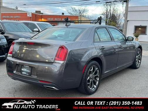 2015 Chrysler 300 S