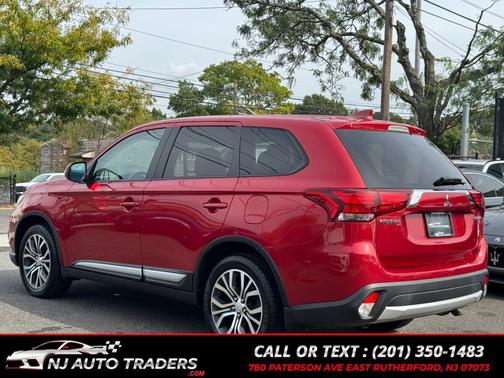 2017 Mitsubishi Outlander SE