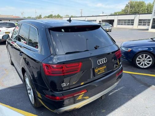 Ink Blue Metallic 2017 Audi Q7 3.0T Prestige