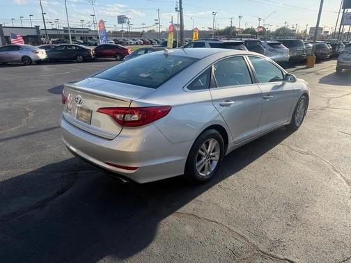 Symphony Silver 2017 Hyundai SONATA SE