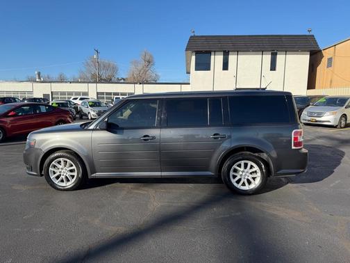 2017 Ford Flex SE