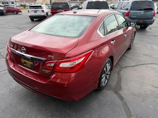 Cayenne Red 2016 Nissan Altima 2.5 SV