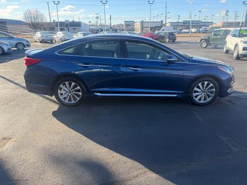 2017 Hyundai SONATA Sport