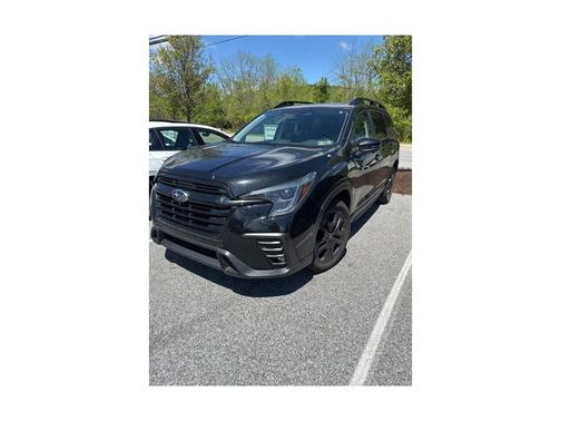 Crystal Black Silica 2023 Subaru Ascent Onyx Edition