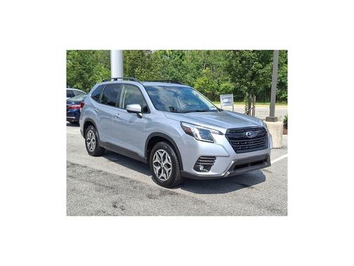 2024 Subaru Forester Premium