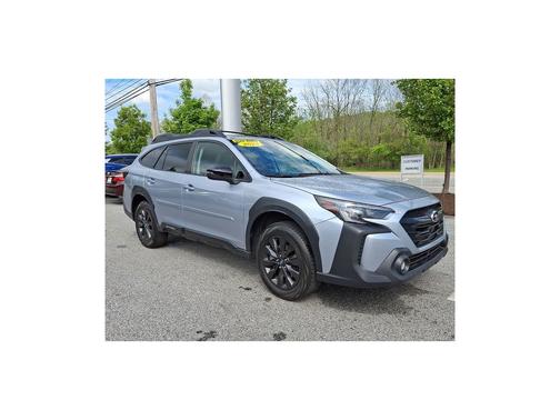 Ice Silver Metallic 2023 Subaru Outback Onyx Edition