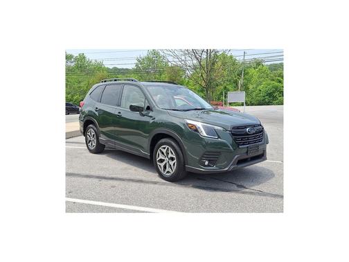 2024 Subaru Forester Premium