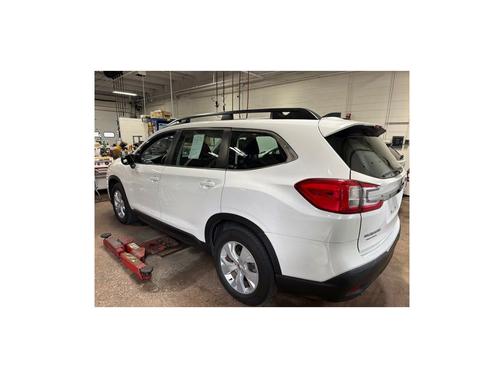 Crystal White Pearl 2023 Subaru Ascent Base