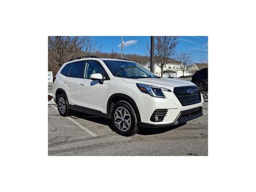 2023 Subaru Forester Premium