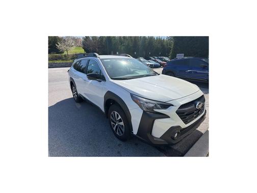 Crystal White Pearl 2025 Subaru Outback Premium