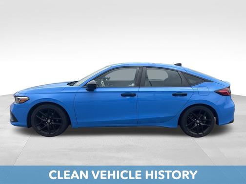 Boost Blue Pearl 2022 Honda Civic