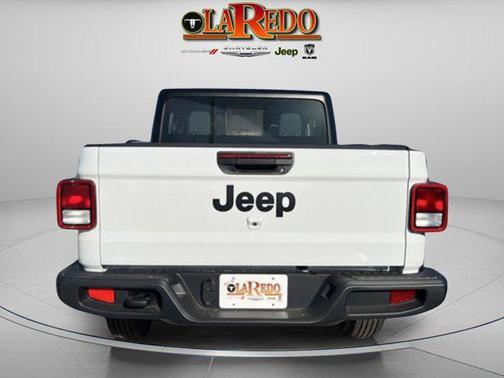 Bright White Clearcoat 2026 Jeep Gladiator Sport