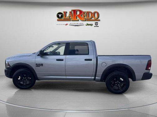 2024 RAM 1500 Classic Warlock Crew Cab 4x2 5'7' Box