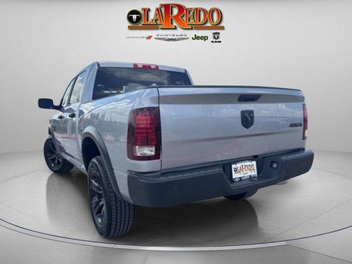 2024 RAM 1500 Classic Warlock Crew Cab 4x2 5'7' Box