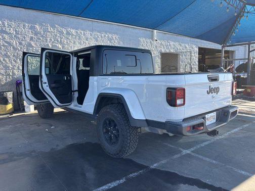 2021 Jeep Gladiator Sport S