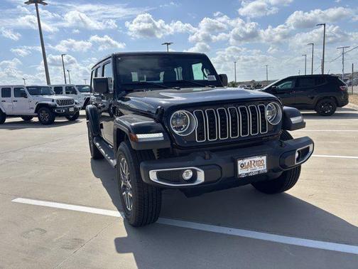 2025 Jeep Wrangler 4-Door Sahara 4x4