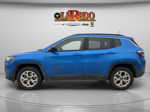 Hydro Blue Pearlcoat 2025 Jeep Compass Latitude