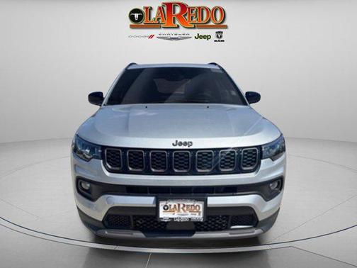 Silver Zynith Metallic Clearcoat 2026 Jeep Compass Latitude
