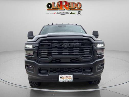 2025 RAM 2500 Tradesman Crew Cab 4x4 6'4' Box