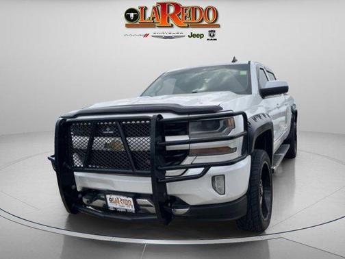 Iridescent Pearl Tricoat 2018 Chevrolet Silverado 1500 2LT