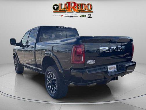 Diamond Black Crystal Pearlcoat 2026 RAM 2500 Longhorn