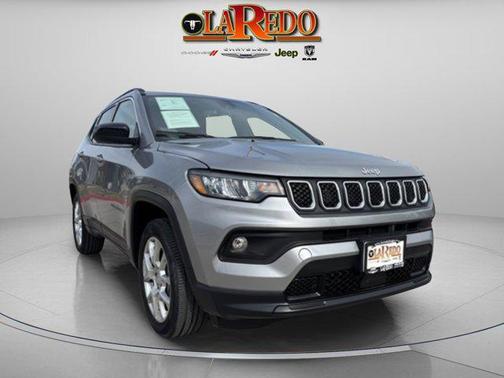 2024 Jeep Compass Latitude Lux