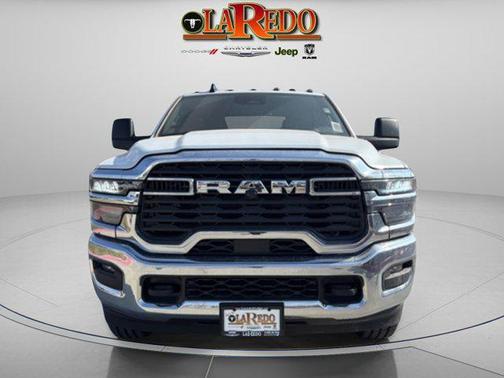 2025 RAM 2500 Tradesman Crew Cab 4x4 8' Box