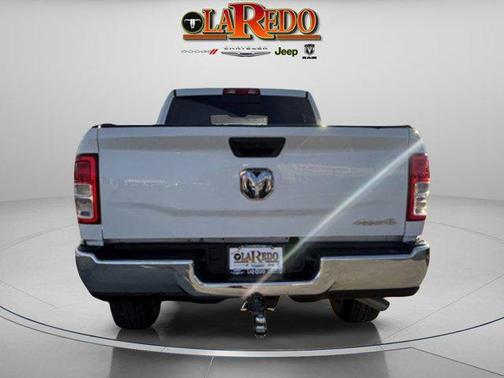 2021 RAM 2500 Tradesman Crew Cab 4x4 6'4' Box