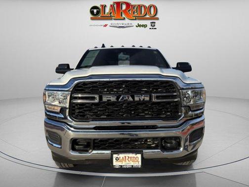 2021 RAM 2500 Tradesman Crew Cab 4x4 6'4' Box