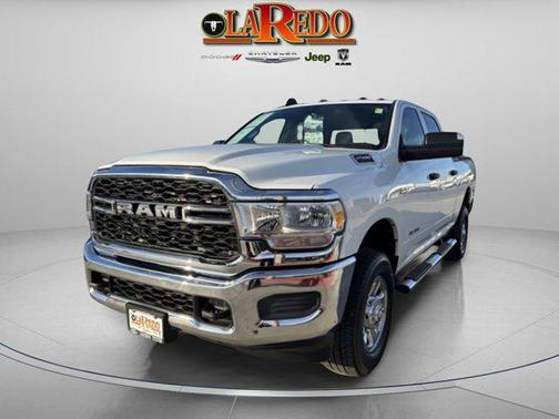 2021 RAM 2500 Tradesman Crew Cab 4x4 6'4' Box