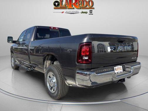 2025 RAM 2500 Tradesman Crew Cab 4x4 8' Box