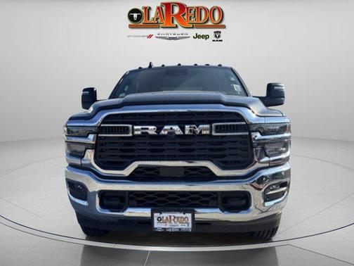 2025 RAM 2500 Tradesman Crew Cab 4x4 8' Box
