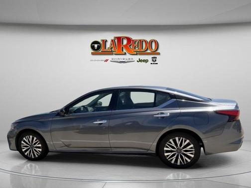 Gun Metallic 2024 Nissan Altima 2.5 SV