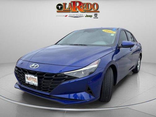 2023 Hyundai ELANTRA SE