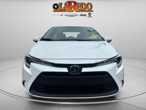 Ice 2025 Toyota Corolla LE