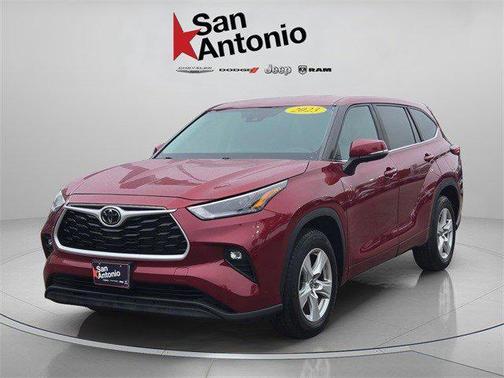 2023 Toyota Highlander LE