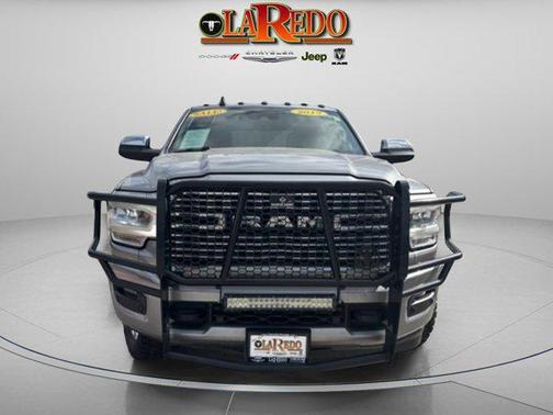 2019 RAM 2500 Laramie Crew Cab 4x4 6'4' Box