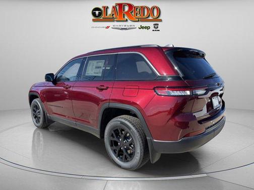 Velvet Red Pearlcoat 2026 Jeep Grand Cherokee Altitude