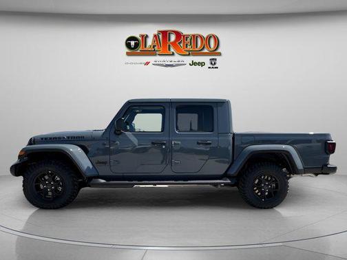 Anvil Clearcoat 2026 Jeep Gladiator Texas Trail 4x4