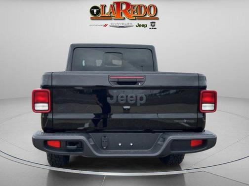 Black Clearcoat 2026 Jeep Gladiator Texas Trail 4x4