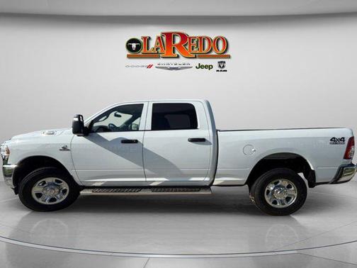 2024 RAM 2500 Tradesman Crew Cab 4x4 6'4' Box