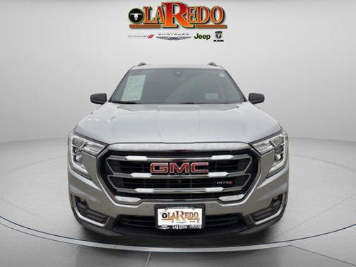 2024 GMC Terrain AWD AT4