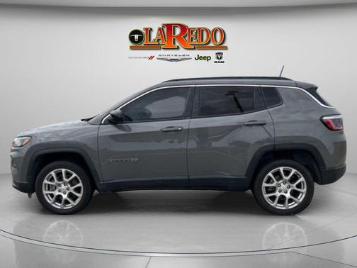 Sting-Gray Clearcoat 2023 Jeep Compass Latitude Lux