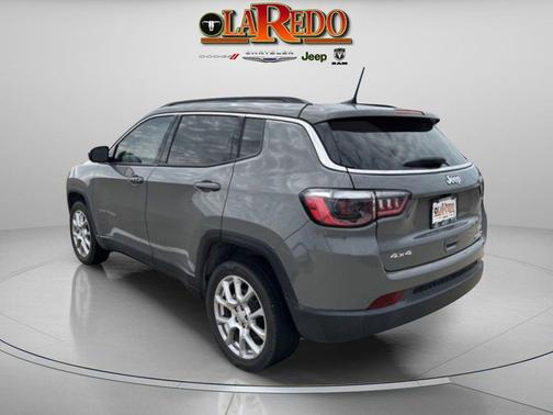 Sting-Gray Clearcoat 2023 Jeep Compass Latitude Lux