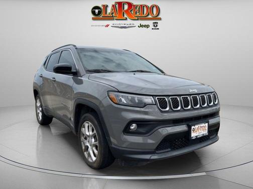 Sting-Gray Clearcoat 2023 Jeep Compass Latitude Lux