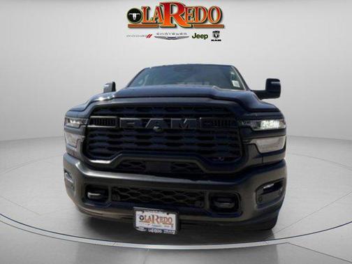 Diamond Black Crystal Pearlcoat 2026 RAM 3500 Tradesman Crew Cab 4x4 8' Box