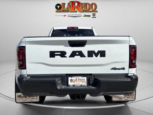 2025 RAM 3500 Tradesman Crew Cab 4x4 8' Box