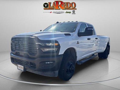 2025 RAM 3500 Tradesman Crew Cab 4x4 8' Box